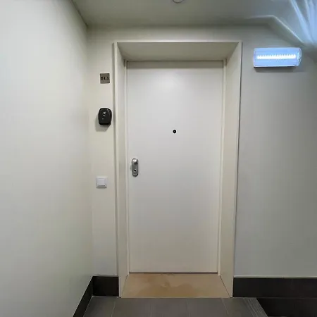 Design 1 By Homing *